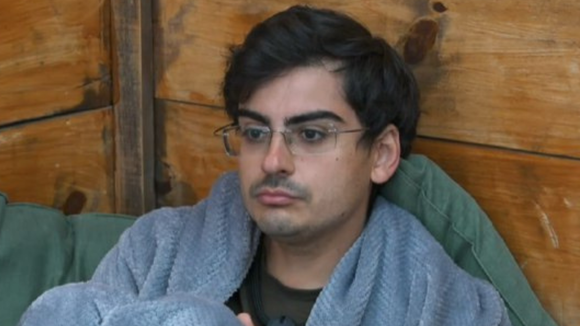 Dudu Camargo escapa da 11ª Roça em 'A Fazenda 17'? Enquete UOL aponta favorito do público para vencer a Prova do Fazendeiro