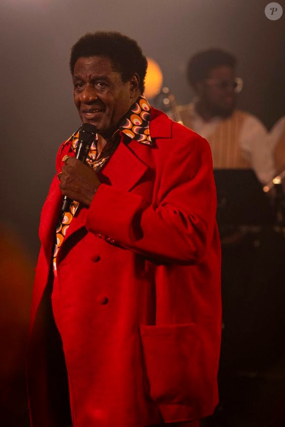 Tony Tornado dedicou vitória em festival de música à namorada, Arlete Salles, nos anos 1970