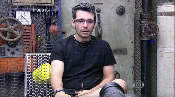 'Hoje vejo que fiz a escolha certa. Não me arrependo', disse Alan após desistir do programa para ficar ao lado do pai, Ailson Lopes