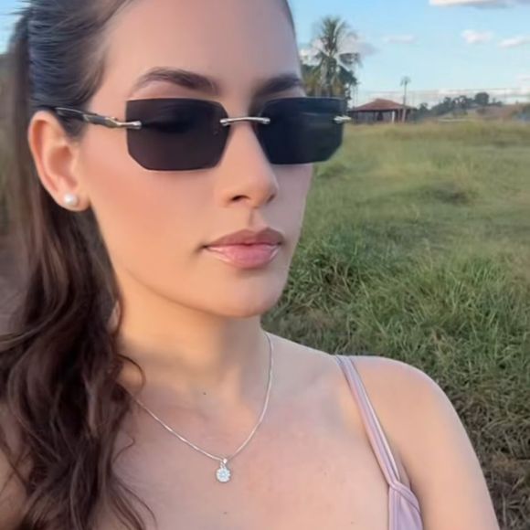 Calita Franciele publicou: 'Por mim, a gente ia até o final / Mas cê tentou mudar meu jeito, então tchau…', dizia um trecho da canção.