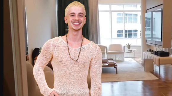 Estilo anos 70, banheiro vintage e aluguel de R$ 3.500 em SP: apê de Juliano Floss, do 'BBB 26', e Marina Sena é pura nostalgia hippie