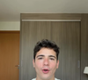 Neste sábado (05), João Victor Gonçalves gravou um pronunciamento dizendo ter sido vítima de um ataque homofóbico e criticou a postura do streamer que o expôs