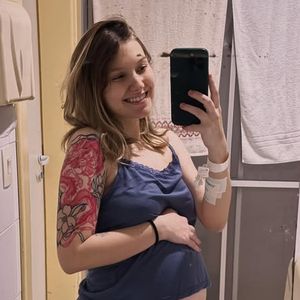 Quando Isabel Veloso engravidou, Antonia Fontenelle afirmou que a influencer não estava com câncer terminal