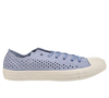Converse Chuck Taylor All Star 'Glacier Grey' aposta no azul claro para fugir dos tradicionais tênis brancos e conquistar mulheres que buscam conforto e elegância na mesma produção