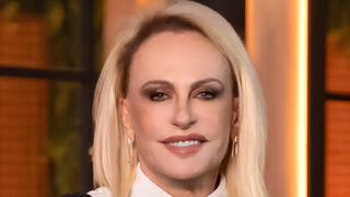 Ana Maria Braga, aos 77 anos, sobre autoestima: 'Cada linha no rosto é um capítulo na nossa história. Cada sinal é uma medalha. Quanto mais o tempo passa, mais a gente se sente dona da própria beleza'