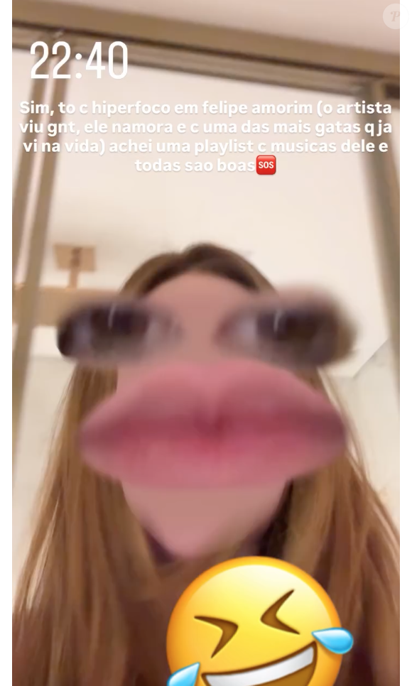 Em um vídeo publicado no stories, Virgínia revelou estar com 'hiperfoco' nas músicas do cantor