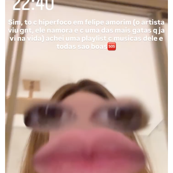 Em um vídeo publicado no stories, Virgínia revelou estar com 'hiperfoco' nas músicas do cantor