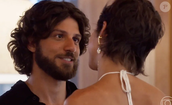 Qual é o final de Mavi em 'Mania de Você'? No último capítulo, o hacker aparecerá feliz ao lado de Luma (Agatha Moreira) com uma filha nos braços.