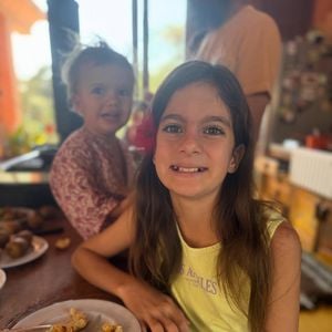 Mariana Maffeis mostrou uma foto recente de Maria e fez uma linda declaração de amor para a filha