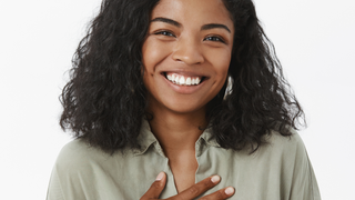 O que significa uma pessoa agradecer muito, segundo a psicologia