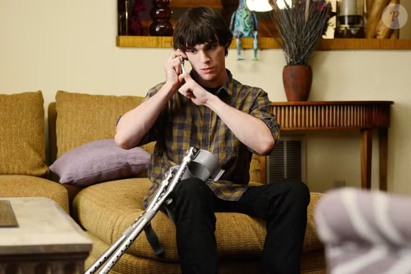 A construção de Walter White Jr. em 'Breaking Bad' teve uma ligação especial com a vida de RJ Mitte. De acordo com a revista People, o ator revelou que o personagem foi inspirado em um amigo já falecido do criador da série, Vince Gilligan, que tinha paralisia cerebral e utilizava muletas de antebraço