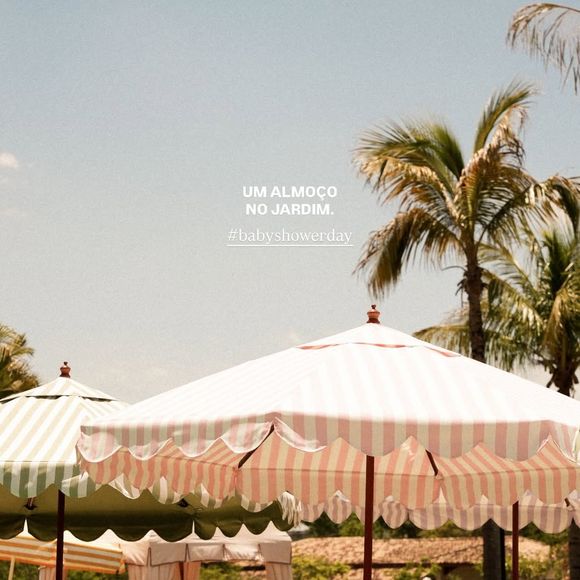 Tema do chá de bebê da filha de Camila Queiroz foi 'um almoço no jardim'
