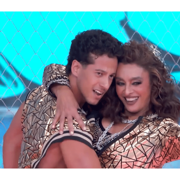 Para manter sua apresentação, Cátia Fonseca precisou fazer alterações em sua coreografia, o que a colocou em desvantagem