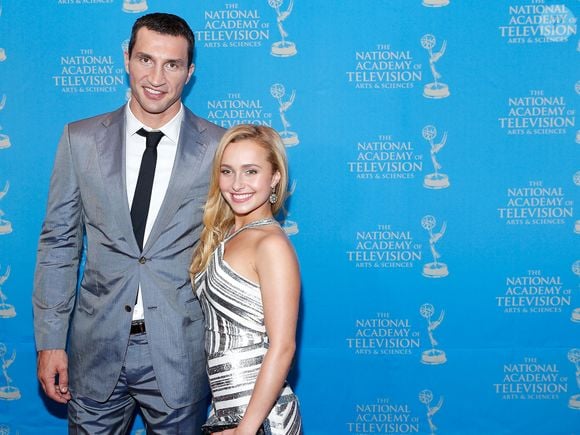 O relacionamento entre Hayden Panettiere e Wladimir Klitschko deu origem à filha Kaya. Após a separação, a guarda da menina ficou com o ex-boxeador em 2018
