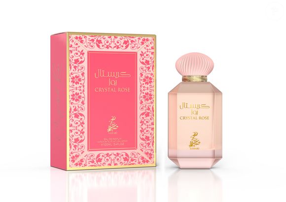 O perfume árabe Crystal Rose é uma fragrância feminina e sofisticada com framboesa, tuberosa e jasmim. Fundo de baunilha e almíscar traz elegância e suavidade.