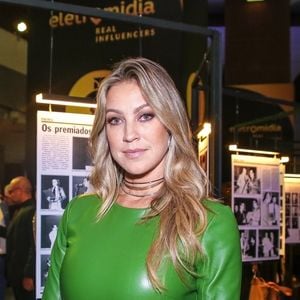 Publicação da atriz sobre a PEC do Banco Central ganhou repercussão nas redes sociais