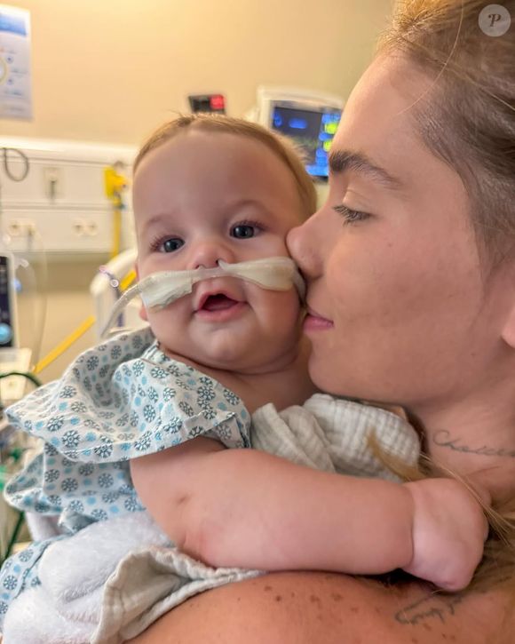 "Quando cheguei no hospital eu só queria chorar, morrer, me via em um beco sem saída e sem saber o que fazer", desabafou a famosa