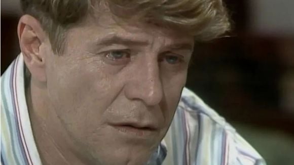 Segredo de Raul vem à tona em 'A Viagem'! Na reta final da novela, irmão de Diná confessa crime cometido contra a esposa: 'Medo'