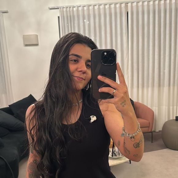 "Eu me sentia um pouco cansada depois dos shows", entregou Yasmin Santos