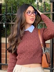 A New Balance tem os tênis na cor trufa mais elegantes: confortáveis e inspirados nos anos 2000, são ideais para quem adora o tom de marrom nos looks de Primavera