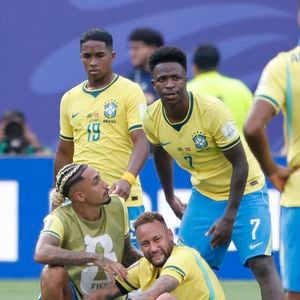 Vini Jr. não bateu pênalti contra a Noruega, levantando suspeitas na web