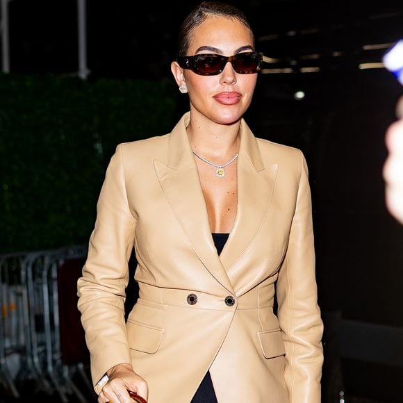 Georgina Rodriguez foi garota-propaganda de diversas marcas e assinou com agências prestigiadas de modelos