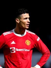 Multa de até R$ 5.800 e suspensão: perto do gol 1.000, a punição que Cristiano Ronaldo pode sofrer ao abandonar Seleção de Portugal após briga com Jorge Jesus. 'A seu tempo, direi a verdade', afirma CR7