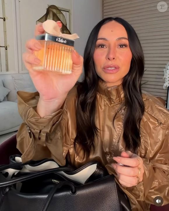 Sabrina Sato revelou que leva o Chloé Eau de Parfum na bolsa e contou que usa a fragrância desde 2007 ou 2008, mantendo o perfume entre os mais antigos da sua coleção