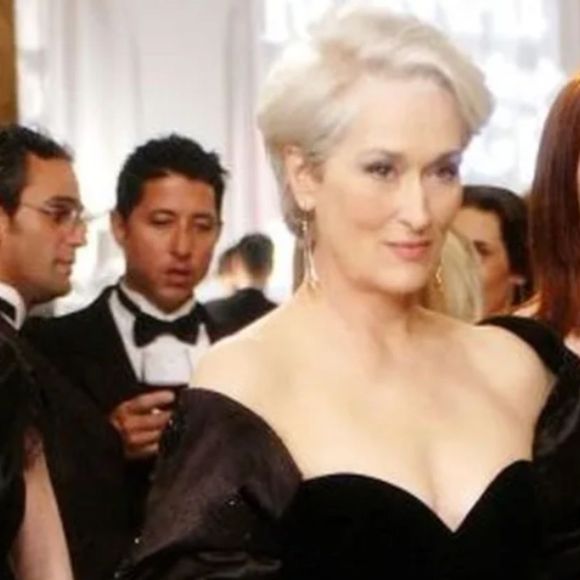 A presença de Meryl Streep e Anne Hathaway na estreia da sequência reforça uma tendência de Hollywood: menos intervenções, mais autenticidade na beleza