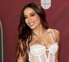 Anitta relançou hits antigos com versões repaginadas nas plataformas digitais