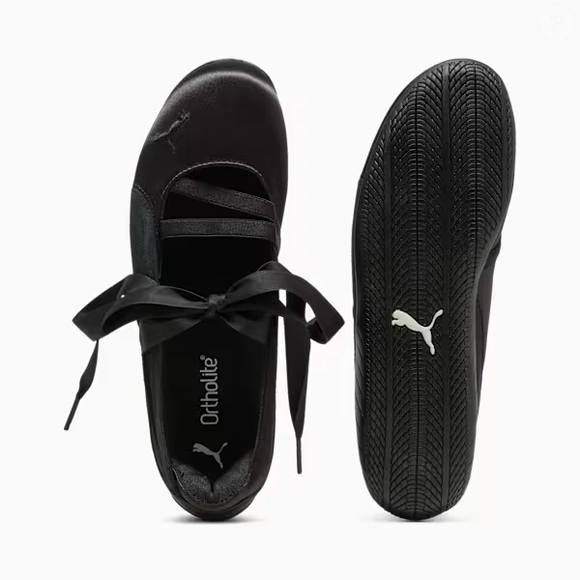 Para quem cansou de apostar sempre nos mesmos tênis, o Speedcat Ballet Étoile da Puma surge com uma proposta diferente ao unir referências esportivas e delicadas