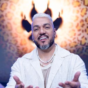 Clima de profissionalismo: Belo elogia a trajetória de Viviane Araújo e classifica a participação da atriz na trama de Aguinaldo Silva como 'uma grata surpresa'