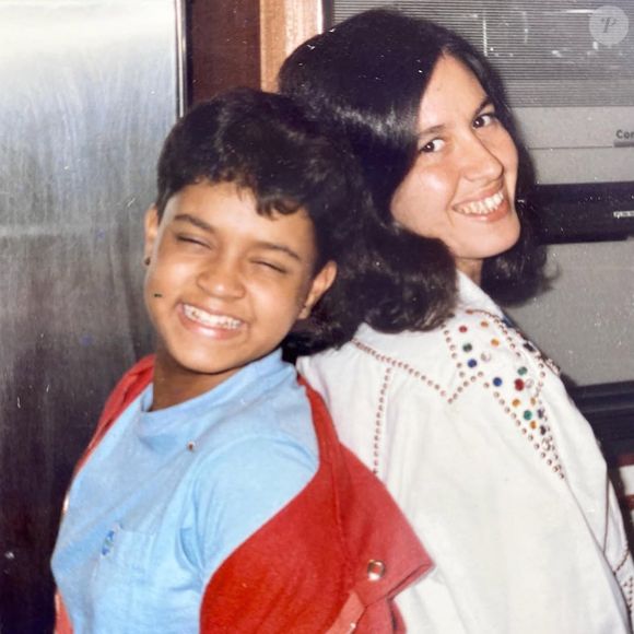 Cabelo curto acompanhou Preta Gil em boa parte de sua adolescência
