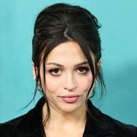‘Nunca quero me sentir como se não fosse bem-vinda em algum lugar por causa de quem sou’: ex-atriz mirim de 'Glee' e hoje no elenco de ‘Carrie’, Josie Totah abordou identidade de gênero em carta aberta comovente aos 17 anos