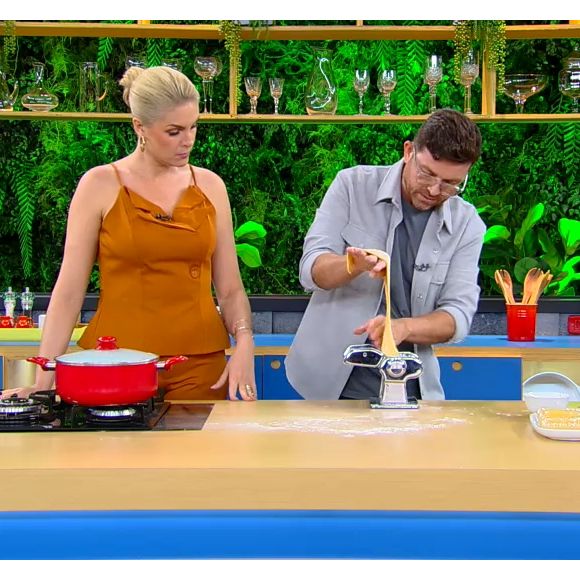 O ‘Hoje em Dia’ deve receber um novo quadro de cozinha, com um chef fixo na atração