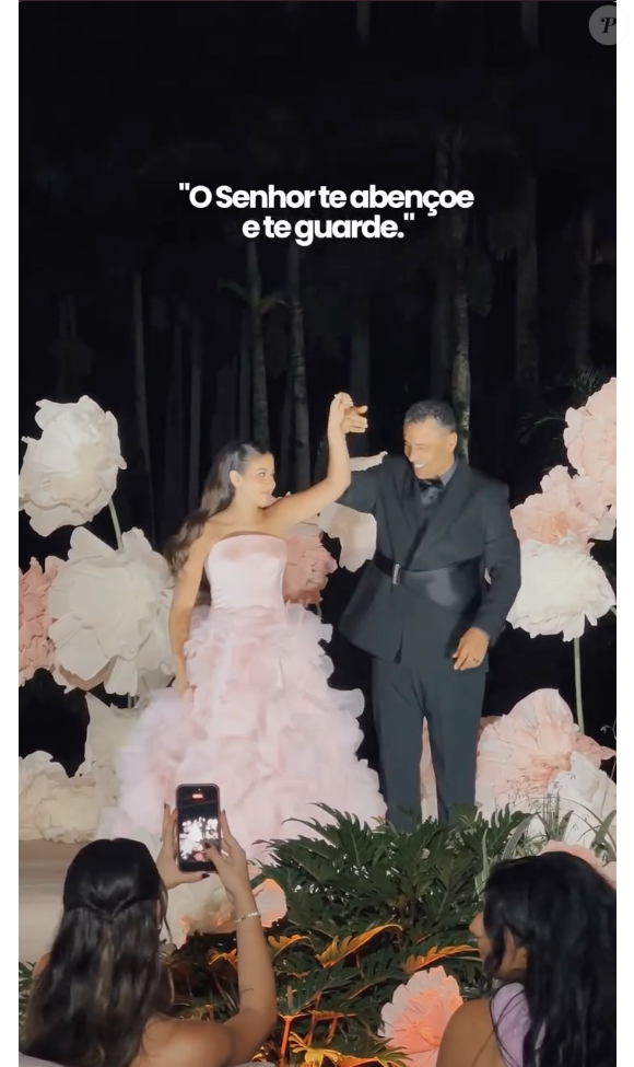 O motivo dos comentários foi uma atitude da filha de Aline Barros durante parte da cerimônia do seu aniversário