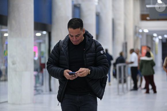 Leo Dias é jornalista, colunista e apresentador, com passagens pela Band, RedeTV! e jornais 'O Dia' e 'Extra'