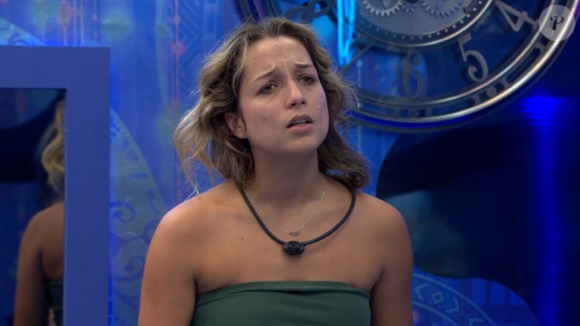 Samira é detonada nas redes sociais após empurrar rosto de Milena no 'BBB 26'