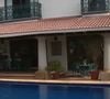 Ator de 'Chaves' deixou casa para viúva com piscina e repleta de obras de arte e móveis antigos