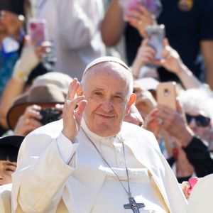 2022: Papa Francisco participa de sua audiência geral semanal na Praça de São Pedro