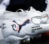 Para o jogo contra a Desportiva Ferroviária (ES) nesta quinta-feira (10), Neymar apostou em uma chuteira personalizada com o nome dos filhos, e acrescentou o de Mel, 2ª filha com Bruna Biancardi.