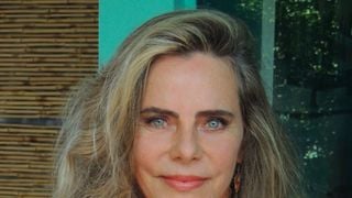 Bruna Lombardi, hoje aos 74 anos, e o segredo de sua longevidade: 'Sempre que puder, caminhe, faça atividades físicas, movimente o corpo. Exercícios diários, mesmo pequenos, são libertadores'