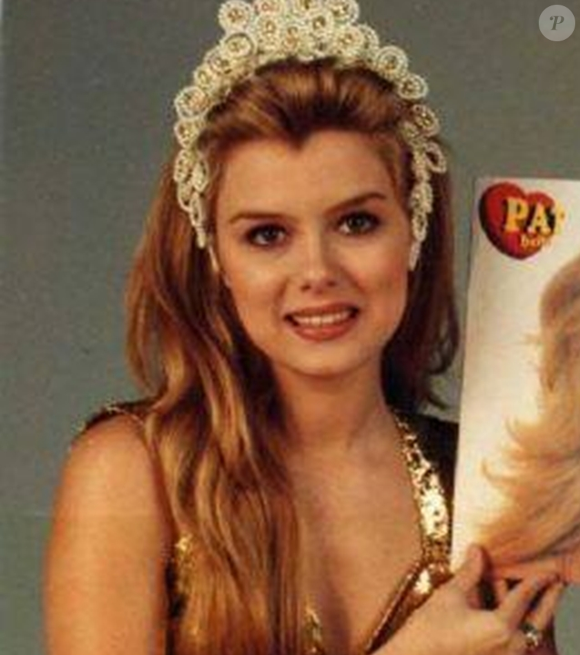 Pat Beijo seguiu trajetória semelhante à das outras estrelas loiras: lançou CD, virou boneca e fez shows até fora do Brasil