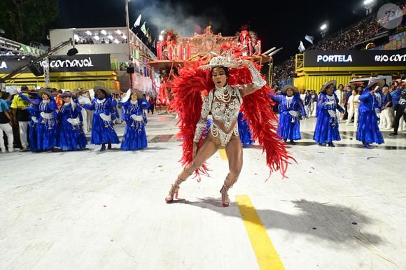 Carnaval 2026 da Portela: Marvvila usou fantasia com 50 mil pedras em seu primeiro ano na Sapucaí