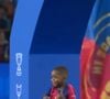 O menino acompanha de perto os momentos mais importantes da carreira do irmão mais velho, inclusive as comemorações de títulos como La Liga, e se tornou presença constante nas celebrações de Lamine Yamal com a seleção da Espanha