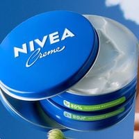 O creme Nivea não serve apenas para hidratar a pele: 5 usos pouco conhecidos da famosa latinha azul