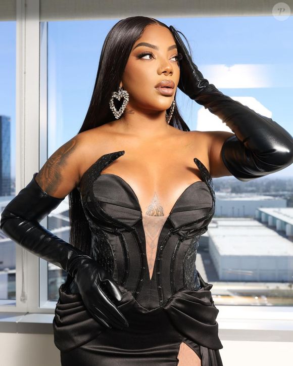 Internautas debocharam do inglês falado por Ludmilla