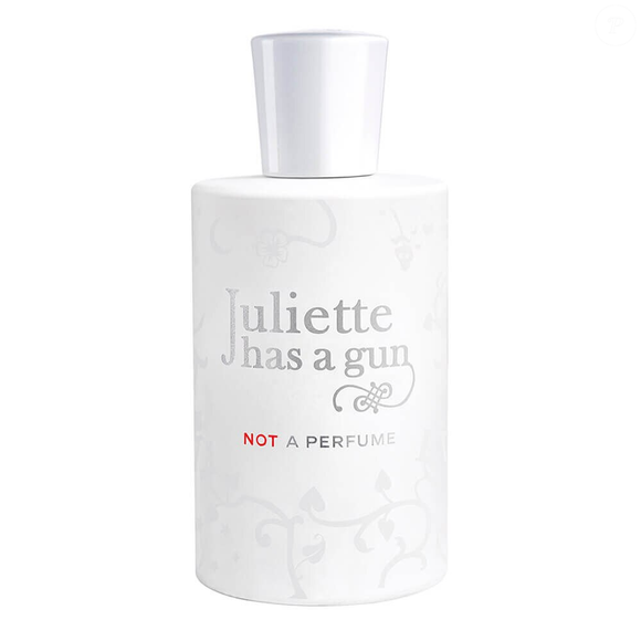 O Not a Perfume, da Juliette Has a Gun, aposta no cetalox para criar uma fragrância minimalista que se mistura ao cheiro natural da pele. Com perfil limpo, discreto e moderno, o perfume é uma opção para quem busca uma perfumação delicada em ambientes compartilhados