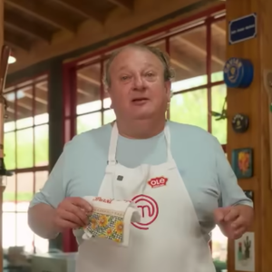 Érick Kacquin ensinou em seu canal do YouTube uma receita de hambúrguer no pão francês deliciosa