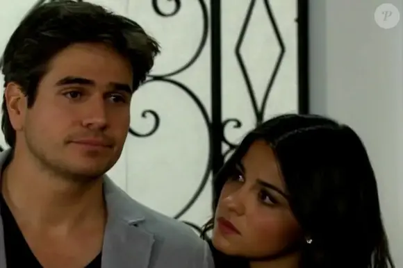 Em seu discurso, Maite criticou os padrões estéticos e a cobrança constante sobre o corpo feminino.